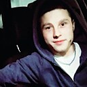 Роман, 20 лет