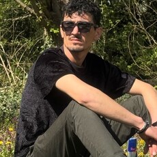 Фотография мужчины Loghman, 29 лет из г. Зелона-Гора