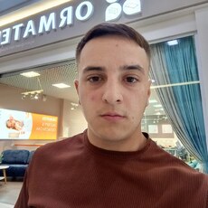 Фотография мужчины Наиль, 20 лет из г. Казань
