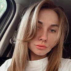 Фотография девушки Дарина, 21 год из г. Сурское