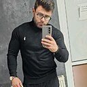 Артем, 23 года