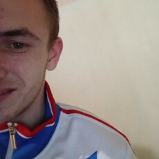 Фотография мужчины Антон, 20 лет из г. Зеленогорск (Красноярский Край)