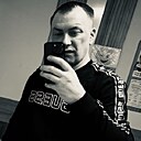 Roman, 46 лет