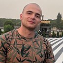 Роберт, 25 лет