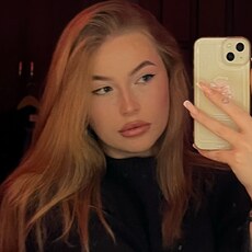 Фотография девушки Ангелина, 23 года из г. Гай