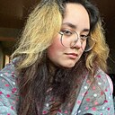 Полина, 22 года