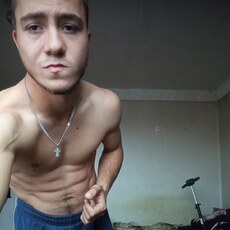 Фотография мужчины Денис, 21 год из г. Бузулук