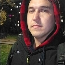 Фотография мужчины Валерий, 29 лет из г. Киров