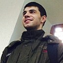 Тон, 28 лет