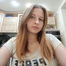 Фотография девушки Дарья, 19 лет из г. Братск