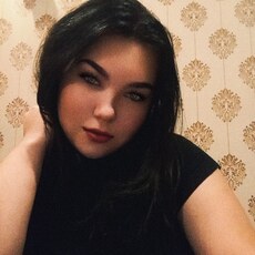 Фотография девушки Виктория, 18 лет из г. Ульяновск