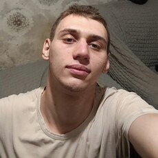 Фотография мужчины Максим, 20 лет из г. Куйбышев