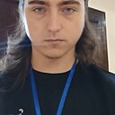 Денис, 21 год