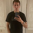 Макс, 24 года
