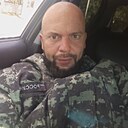 Молодой, 39 лет