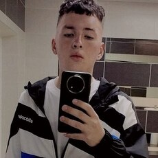 Фотография мужчины Виталий, 19 лет из г. Пинск