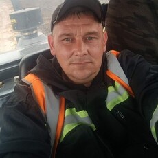 Фотография мужчины Matvei, 42 года из г. Еманжелинск