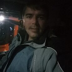 Фотография мужчины Олег, 33 года из г. Шемонаиха