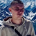 Артём, 24 года