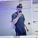 Дос, 28 лет