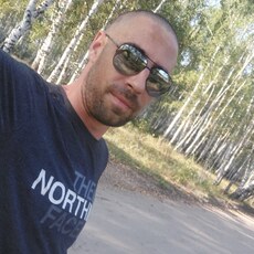 Фотография мужчины Сергей, 31 год из г. Излучинск