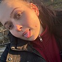 Вика, 22 года