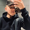 Ренат, 24 года