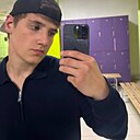 Адам, 19 лет
