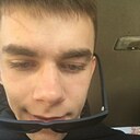 Максим, 23 года