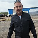 Общительный, 32 года