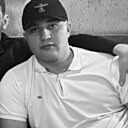 Артур, 24 года