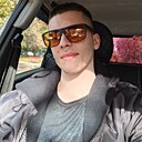 Валентин, 24 года