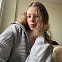 Полина, 22 года