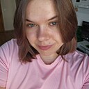 Полина, 25 лет
