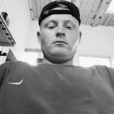 Фотография мужчины Ярослав, 22 года из г. Нижний Тагил