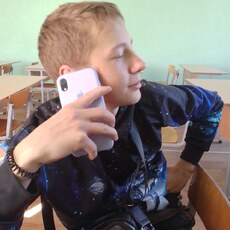 Фотография мужчины Илья, 18 лет из г. Слуцк