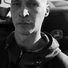 Фотография мужчины Moon, 31 год из г. Бутурлиновка