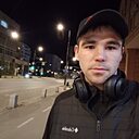 Валерий, 23 года