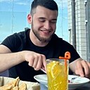 Магомед, 25 лет