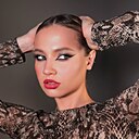 София, 19 лет