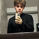 Юрий, 18 лет