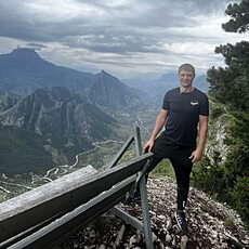 Фотография мужчины Дмитрий, 37 лет из г. Курск