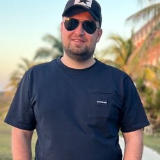 Фотография мужчины Артём, 36 лет из г. Санкт-Петербург