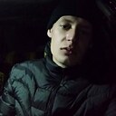 Валера, 24 года