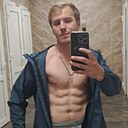 Толик, 33 года
