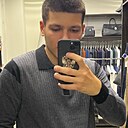 Артем, 24 года