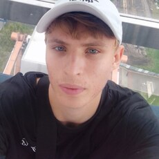 Фотография мужчины Данил, 19 лет из г. Волчиха