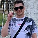 Илья, 33 года