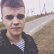 Фотография мужчины Илья, 24 года из г. Береза