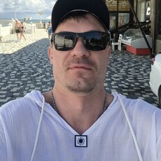 Фотография мужчины Виктор, 35 лет из г. Азов